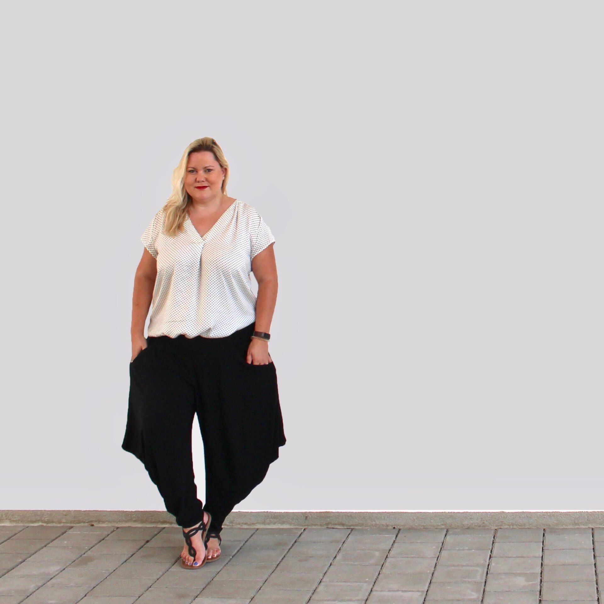 Ulrike-wand-grau